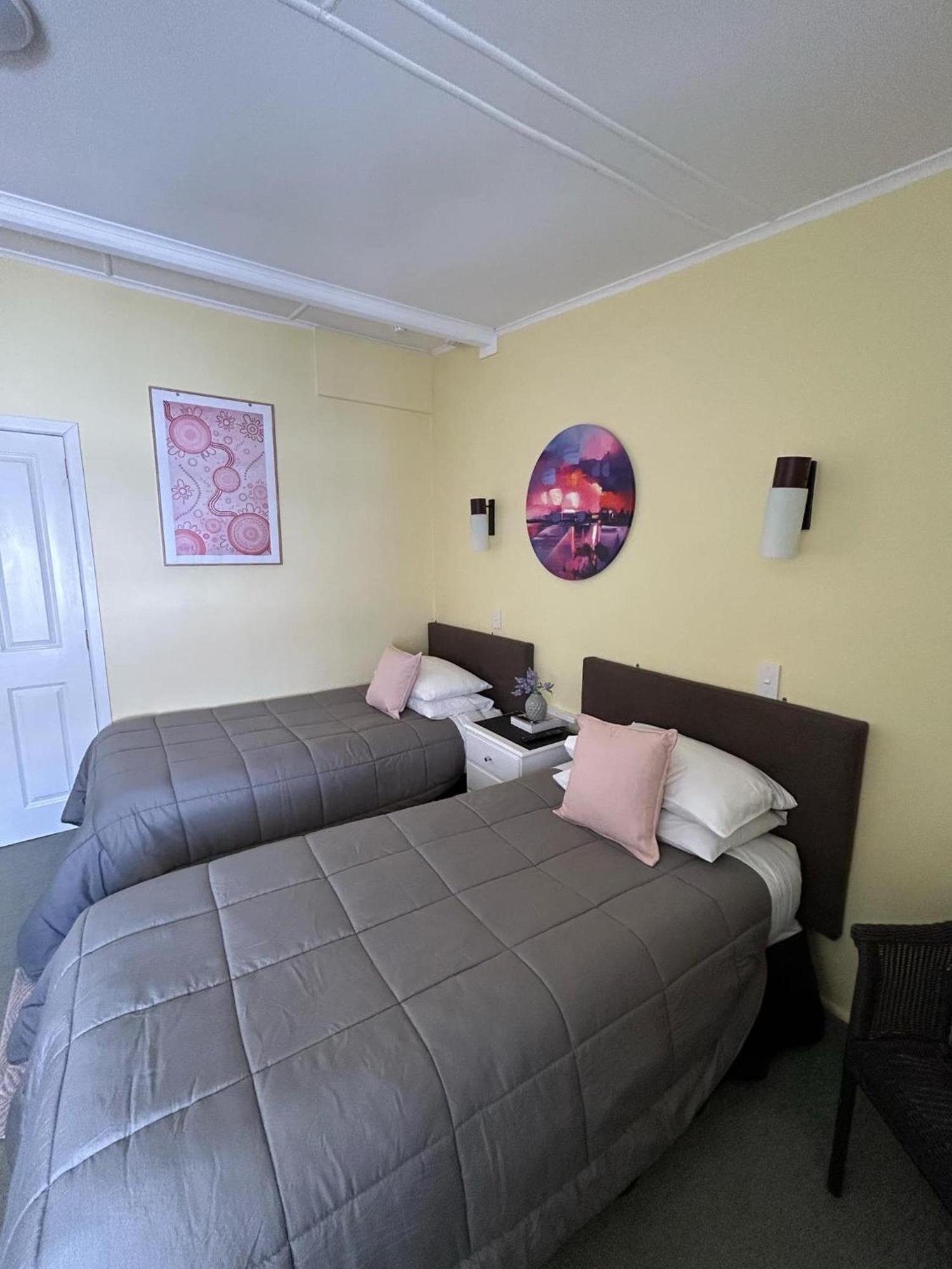 Admirals Bed & Breakfast 3*